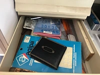 Privé inboedel - afbeelding 124 van  235