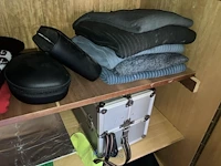 Privé inboedel - afbeelding 143 van  235
