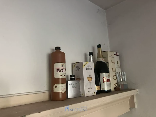 Privé inboedel - afbeelding 234 van  235