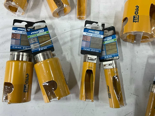 Pro-fit diverse maten gatenzagen geschikt voor steen en hout (18x) - afbeelding 1 van  5