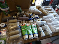 Producten en hennep voor sanitaire afsluiting - afbeelding 1 van  15