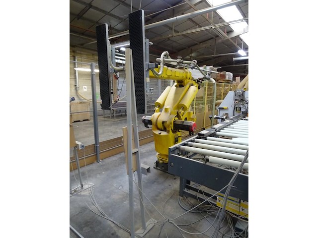 Productiestraat infrezen deurbladen - afbeelding 10 van  26