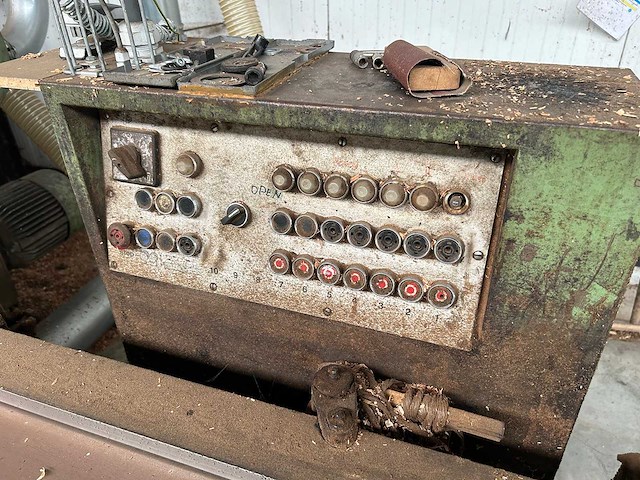 Production lines - afbeelding 9 van  16