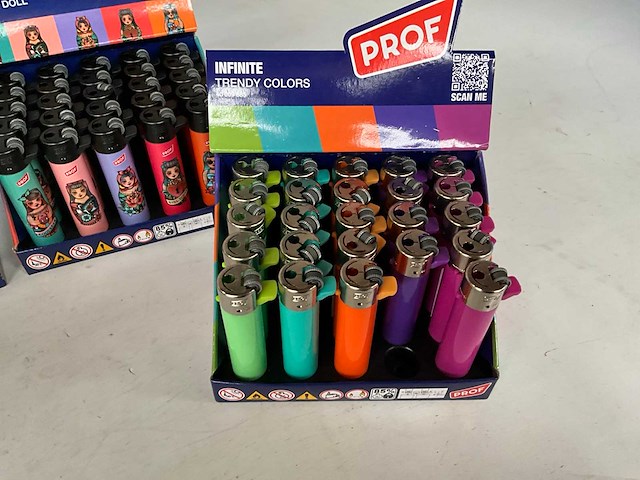 Prof & champ diverse aanstekers in display - afbeelding 5 van  6