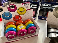 Prof & champ mix kavel aanstekers & asbakken in display - afbeelding 4 van  7