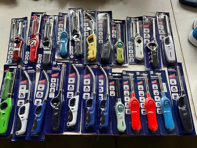 Prof diverse aanstekers (23x) - afbeelding 1 van  7