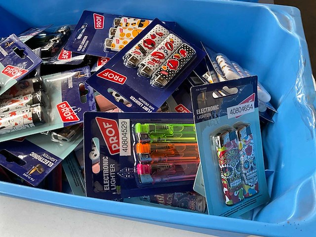 Prof mix kavel diverse multipacks aanstekers - afbeelding 3 van  5