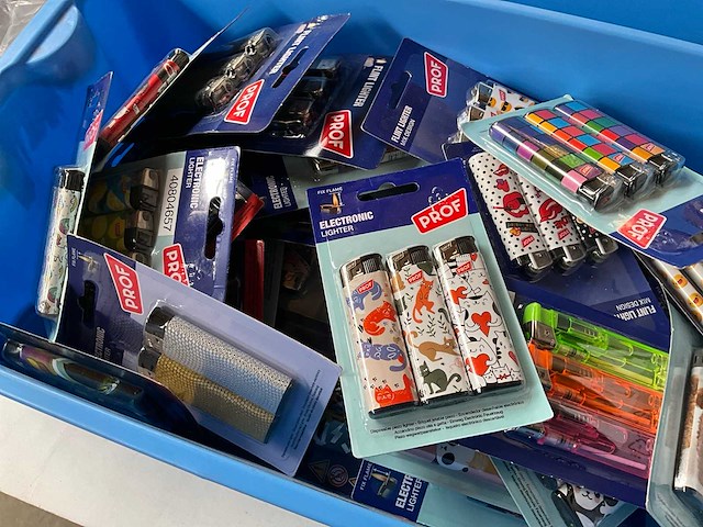 Prof mix kavel diverse multipacks aanstekers - afbeelding 5 van  5