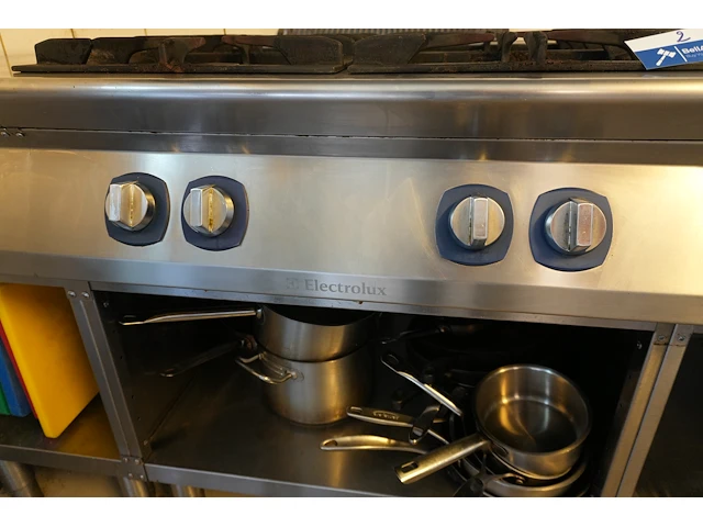 Professioneel gasfornuis met 4 branders (electrolux) - afbeelding 5 van  8