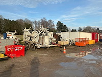 Professioneel hijsmateriaal, inverters las- en tigposten, constructiematerialen en machines, containers