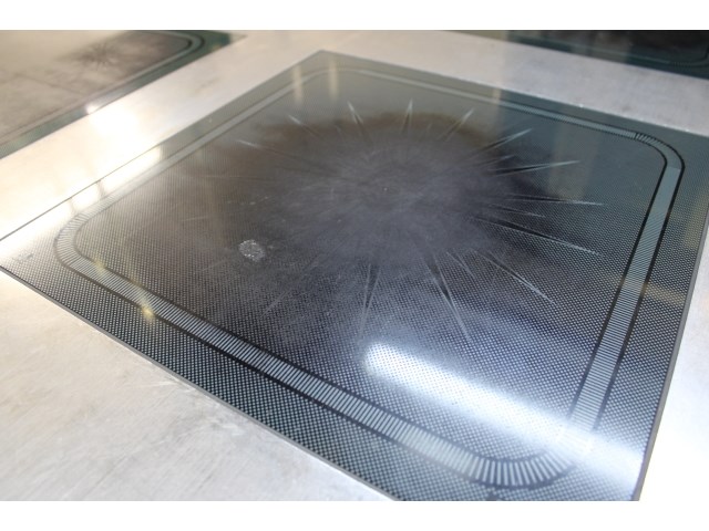 Professioneel inductiefornuis - afbeelding 4 van  12