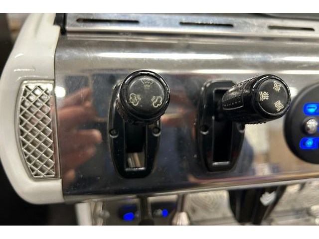 Professioneel koffietoestel la spaziole rombauts - afbeelding 6 van  15