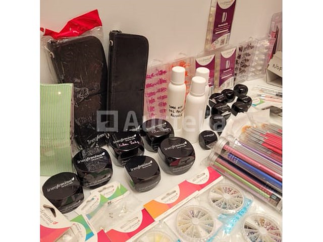 Professioneel nagelmateriaal • 363 items • 43 ref. - afbeelding 3 van  10