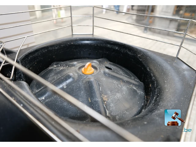 Professionele automatische citruspers - afbeelding 4 van  5
