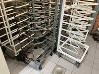 Professionele bakkerij rekwagens / platenwagens op wielen (8x) - afbeelding 1 van  4
