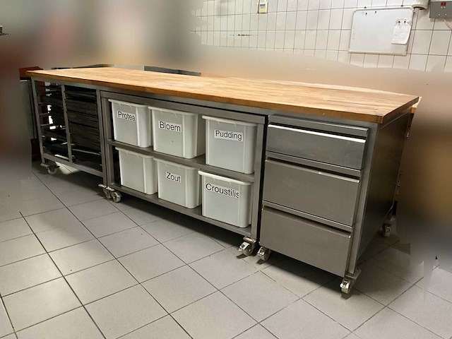 Professionele bakkerij werktafel - rvs + massief houden blad - afbeelding 1 van  10