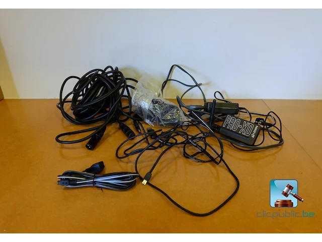 Professionele camcorder - afbeelding 20 van  30