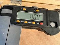 Professionele digitale schuifmaat 3000mm - afbeelding 8 van  14
