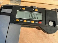 Professionele digitale schuifmaat 3000mm - afbeelding 8 van  14