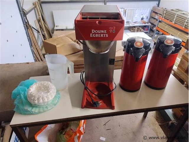 Professionele douwe egberts koffiezetapparaat - afbeelding 1 van  3