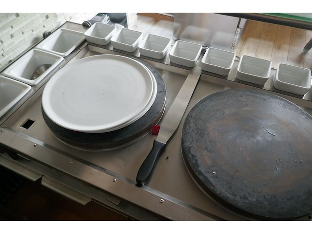 Professionele dubbel crepe serveerstation casselin - afbeelding 6 van  6