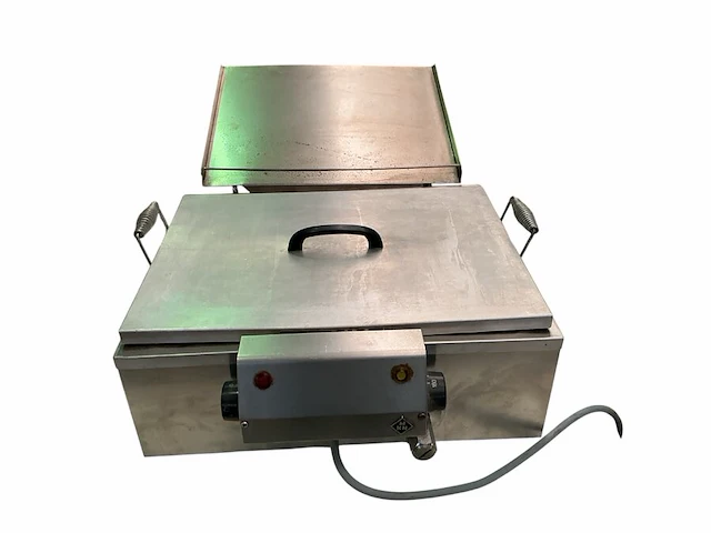 Professionele elektrische roestvrijstalen patisserie- of visfriteuse mkn 58x56x27 cm - afbeelding 8 van  14