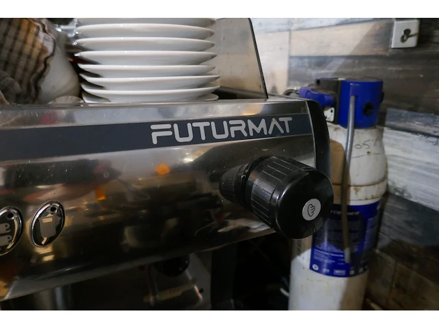Professionele espressomachine futurmat - afbeelding 3 van  6