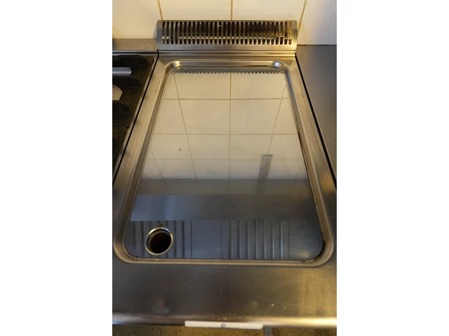Professionele gas-teppanyaki bakplaat (electrolux) - afbeelding 2 van  6