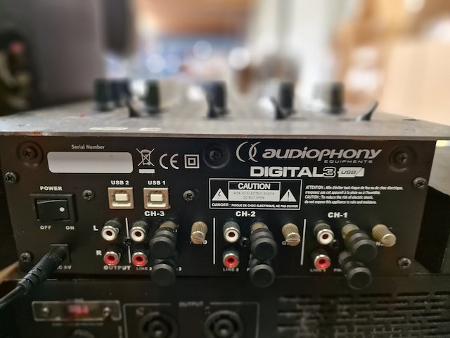 Professionele geluidsinstallatie - afbeelding 7 van  12