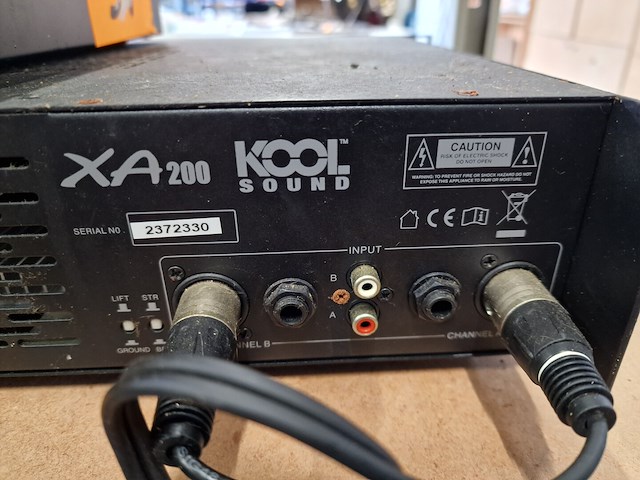 Professionele geluidsinstallatie - afbeelding 11 van  12