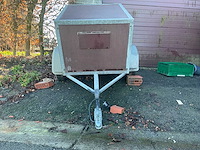 Professionele hondenaanhanger 750kg - afbeelding 7 van  13