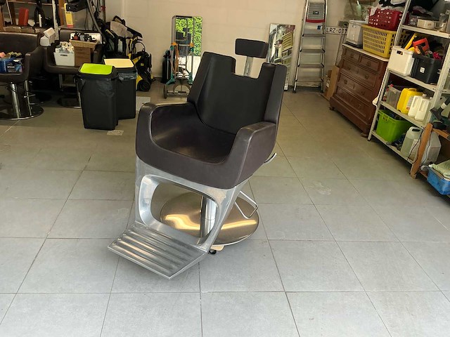 Professionele kappersstoelen haarverzorging - afbeelding 10 van  15