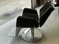 Professionele kappersstoelen haarverzorging - afbeelding 14 van  15