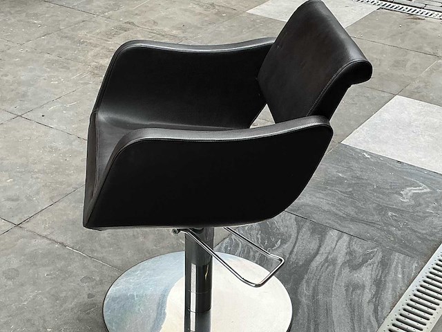 Professionele kappersstoelen haarverzorging - afbeelding 2 van  15