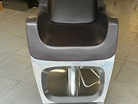 Professionele kappersstoelen haarverzorging - afbeelding 13 van  15