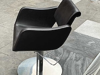 Professionele kappersstoelen haarverzorging - afbeelding 15 van  15