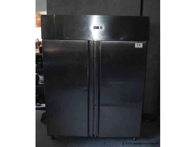 Professionele koelkast, gn1400cgc, 230v, 320w, werking niet gekend - afbeelding 1 van  2