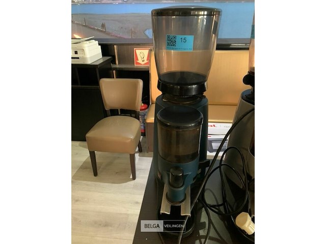 Professionele koffiemolen faema - afbeelding 1 van  2