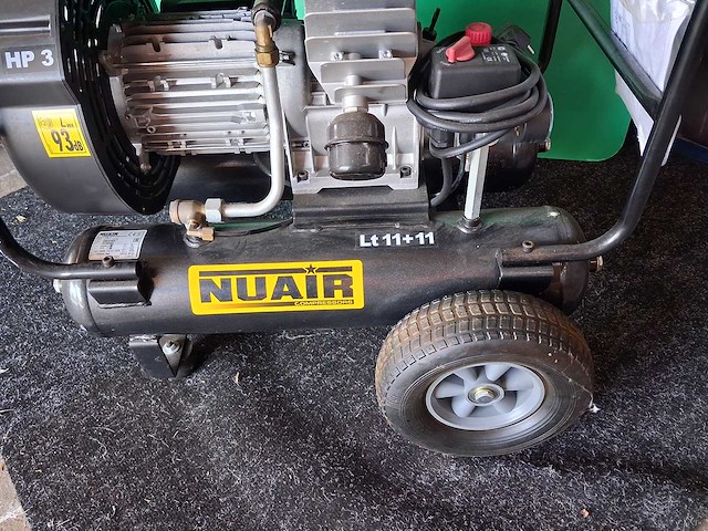 Professionele mobiele compressor nuair hp3 - afbeelding 1 van  4