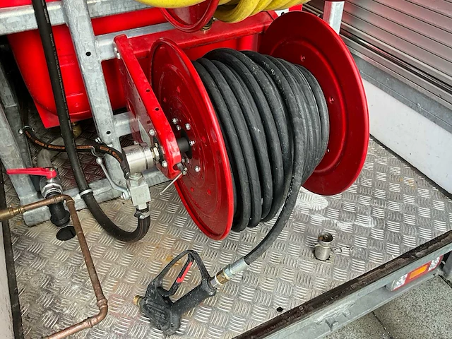 Professionele mobiele hogedrukreiniger met honda-motor – aanhangwagen 750 kg - afbeelding 3 van  28