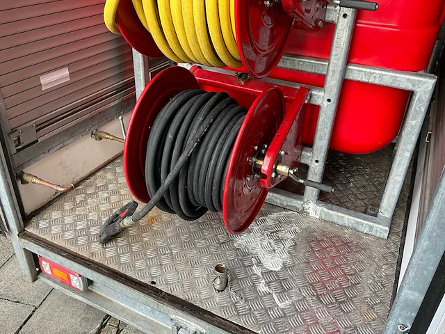 Professionele mobiele hogedrukreiniger met honda-motor – aanhangwagen 750 kg - afbeelding 8 van  28