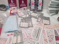 Professionele nagelstock • 354 items • 60 ref. - afbeelding 2 van  12