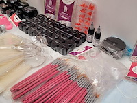 Professionele nagelstock • 354 items • 60 ref. - afbeelding 9 van  12