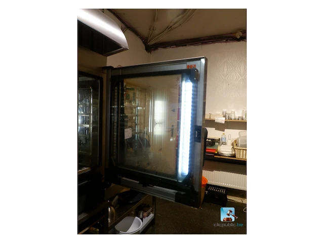 Professionele oven met standaard - afbeelding 9 van  11