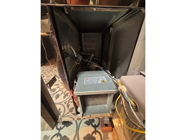 Professionele pizzawerkbank ggm gastro - afbeelding 3 van  4