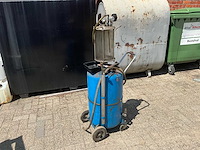 Professionele pneumatische olie-afzuiger / oil extractor (2x) - afbeelding 4 van  7