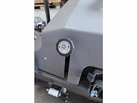 Professionele schrobzuigmachine - afbeelding 22 van  36