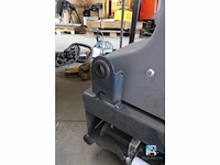 Professionele schrobzuigmachine - afbeelding 24 van  36