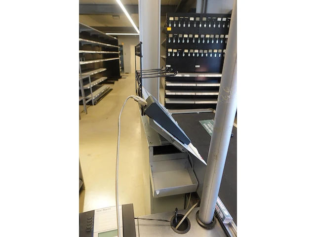 Professionele tabaksdisplay harting - afbeelding 4 van  14