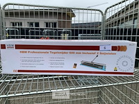 Professionele tegelsnijder